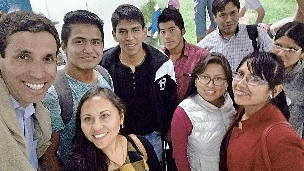 mauriciotapia_'s tweet photo. Quieres un gran 2017? Entonces cierra en excelencia el 2016. Asรญ lo entendemos nosotros. #evoluxiona #networkersPro https://t.co/CdOfpuSJkO