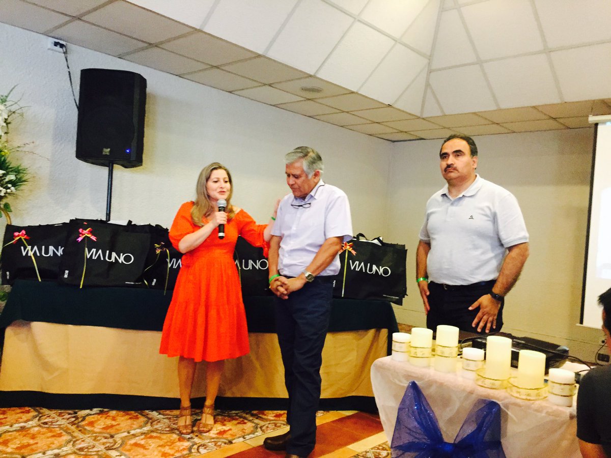 Momentos emotivos y de inspiración se viven en la asamblea familiar de la <a href="/IASDMetro/">Iglesia Adventista en Santiago | AMCh</a> <a href="/stanleyarco/">Stanley Arco</a> <a href="/LuisVelasquez9/">Pr Luis Velasquez</a> <a href="/prertonkohler/">Erton C Köhler</a>