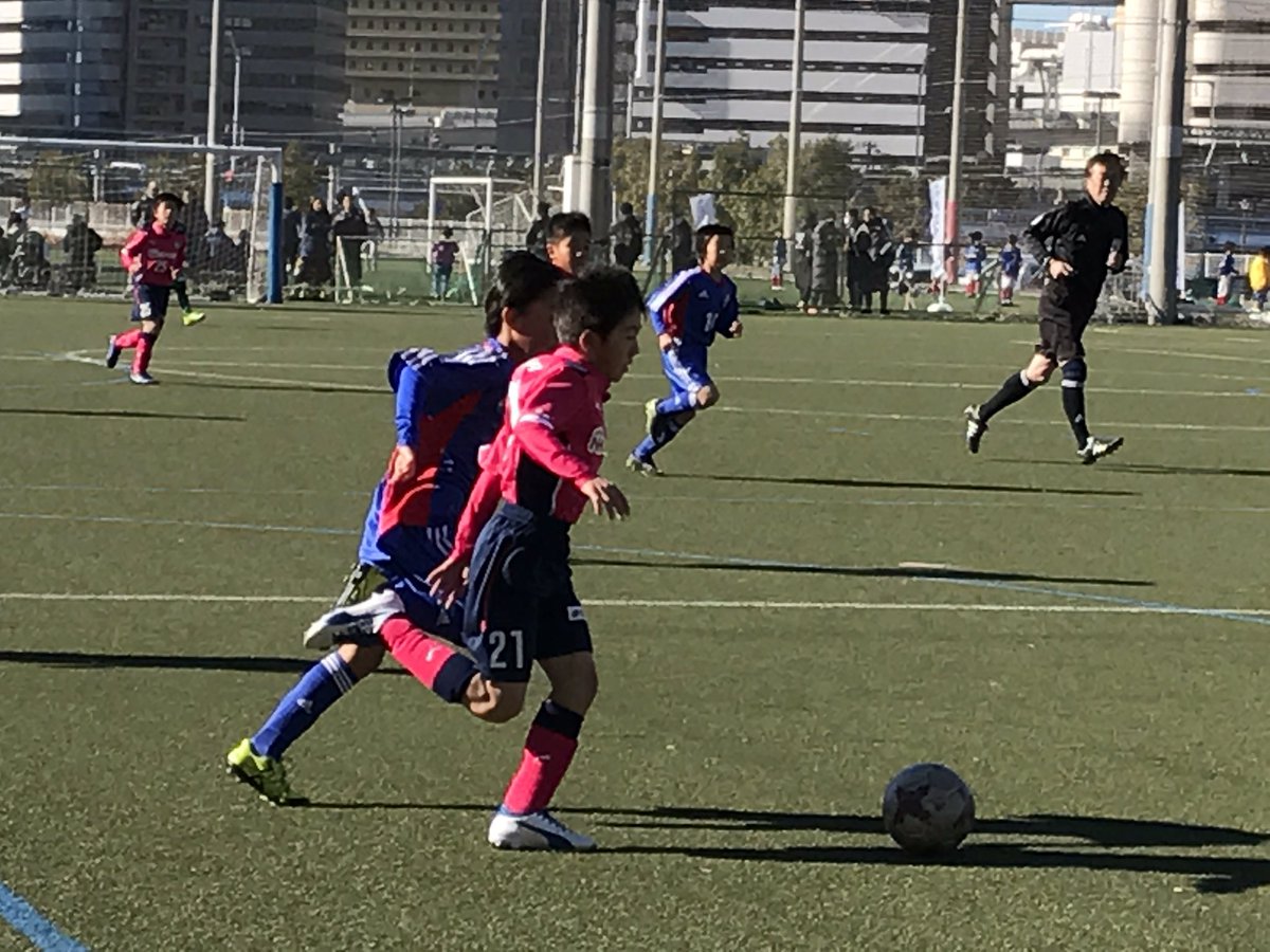 ジュニサカ ジュニアサッカーを応援しよう 第24回プリンシパルホーム 横浜f マリノスカップu 10 Growgame の行われている横浜みなとみらいスポーツパークより 写真は鹿島アントラーズ対マリノス追浜 そして レジスタfc対セレッソ大阪です ジュニサカ ジュニアサッカーを応援しよう 第24回プリンシパルホーム 横浜f マリノスカップu 10 Growgame の行われている横浜みなとみらいスポーツパークより 写真は鹿島アントラーズ対マリノス追浜 そして レジスタfc対セレッソ大阪です