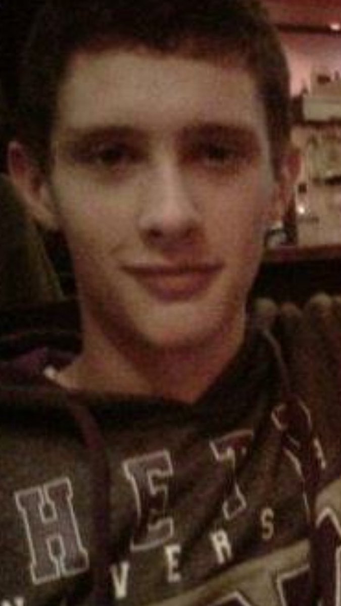 darrell_jade's tweet image. He would to stay to fight but I didn't know about your Demons  #missyou #NeverForget #LIKEs