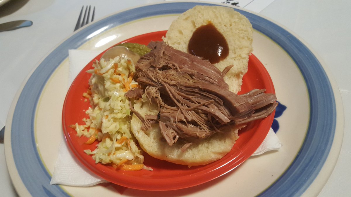 BealesRoastOff's tweet photo. Pulled beef sliders https://t.co/YPo1i9yO63