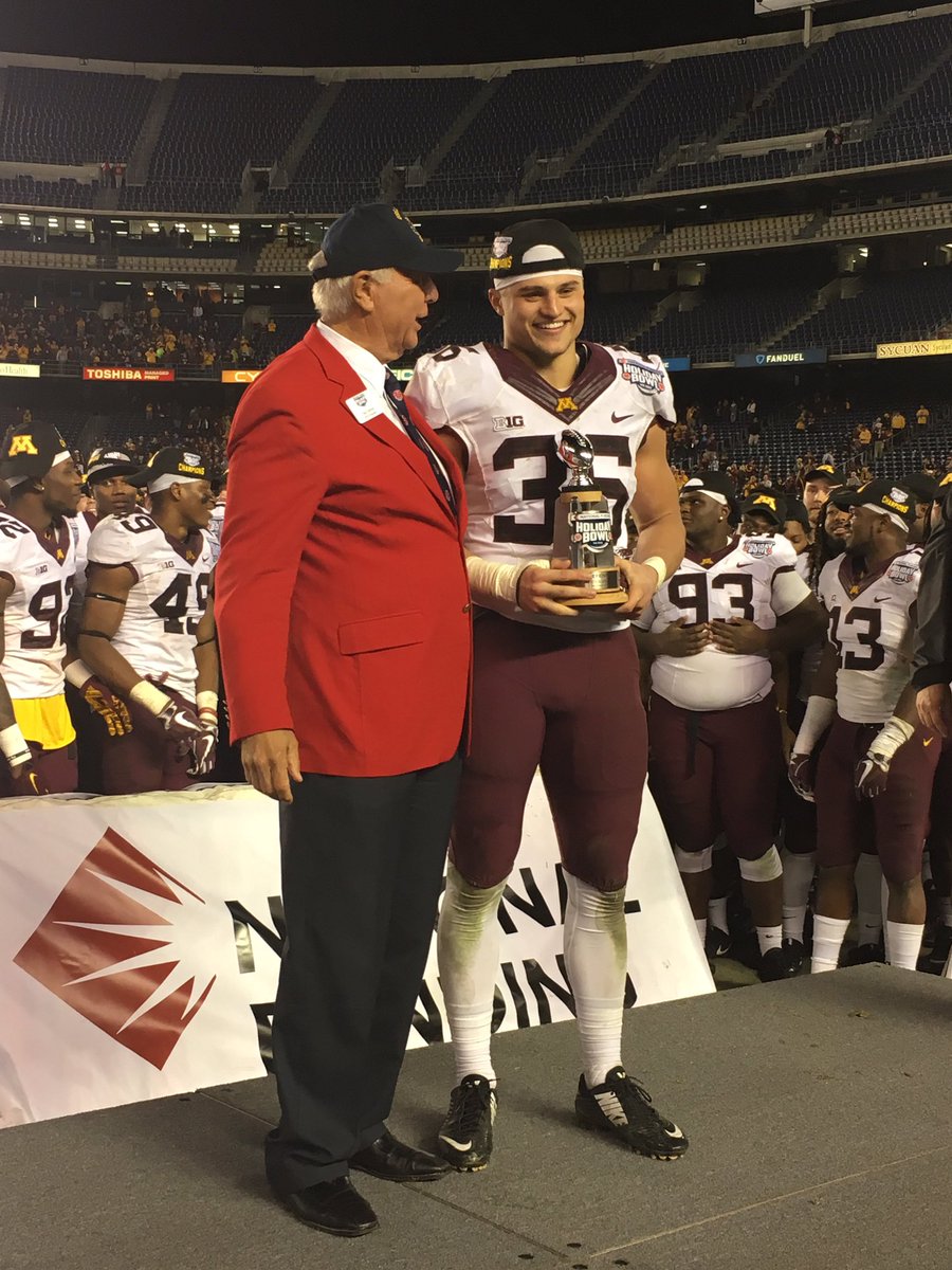 holidaybowl's tweet photo. Congratulations to @blockayyy for being the 2016 @NationalFunding Holiday Bowl Defensive MVP! #welldeserved https://t.co/Az0gboONIW
