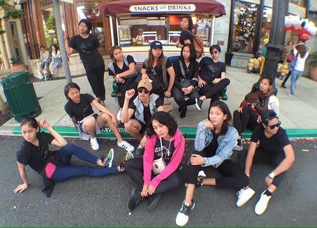 onlylando's tweet photo. Shalaaaaa! Japan japan. ✌🏻️🇯🇵 #OSAKAlerki #UNIVERSALadySpikers #KYOTOmorrow #SayonARA Ang dami nilang witty hashtags! 😂 https://t.co/HFqJQyEUVv