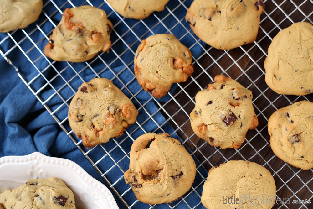 TheExploringFam's tweet photo. Need something to keep the kids busy? Bake some cookies (for yourself or as a gift) #BecelAd #BakeWithHeart https://t.co/6gPIWN2kW1 https://t.co/oixGXteQDF