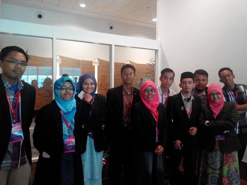 mppkuim's tweet photo. Arwah Nurul Aqilah Azizi dalam kenangan... Bersama kepimpinan Majlis Perwakilan Mahasiswa KUIM Sesi 2014/2015.. https://t.co/uaN4fLTqhG