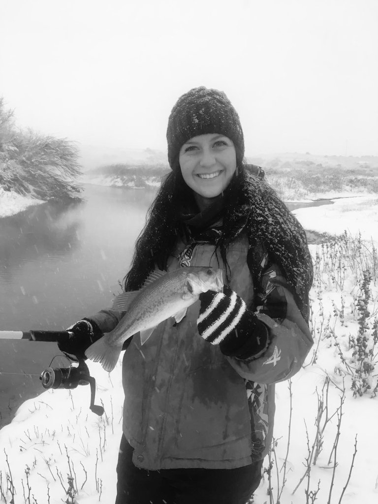 Oakkkli's tweet photo. 🐟❄🎣 https://t.co/AKAO1a7ukx