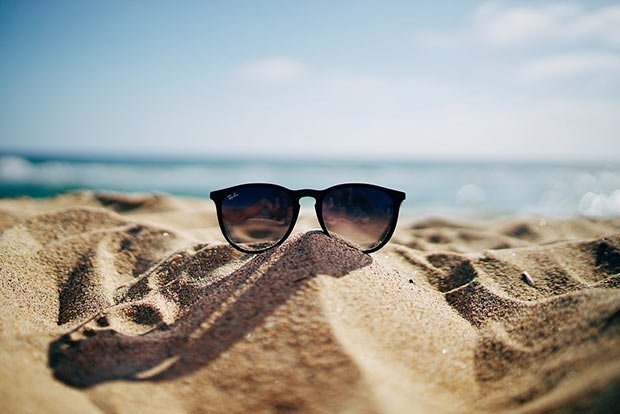 dt_next's tweet image. Enhance your look with the right #Sunglasses
dtnext.in/Lifestyle/Fash… #Fashion #UltravioletRays