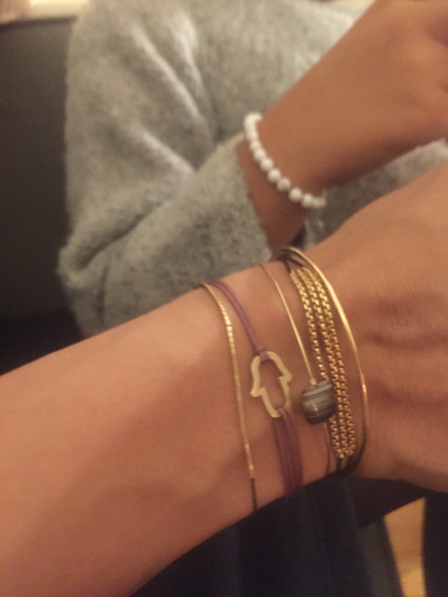 NaaimaZaabat's tweet photo. Mother &amp; Daughter💖
#Naimaz#jewelry#conscious https://t.co/43W3dTkMEv