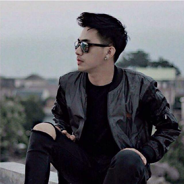 Come hangout with me > 15mnt on #BIGOLIVE. web.live.bigo.sg/2110914717_148…