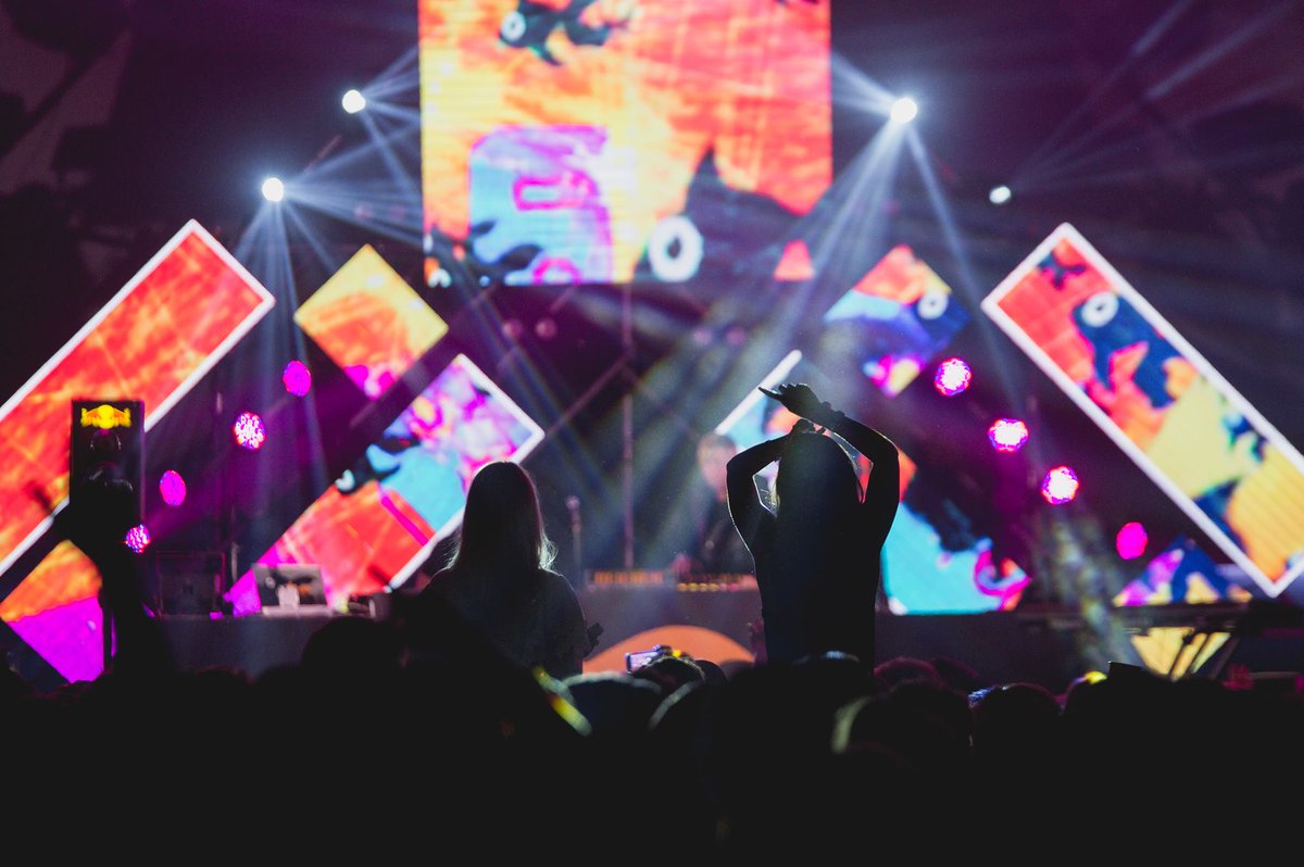 Just 3 days till <a href="/GoldFishLive/">GoldFish</a> return to #MeadowsPlett 💕🌿💦 for #Plett #NYE.
Tickets are selling out fast: meadowspletten.nutickets.co.za