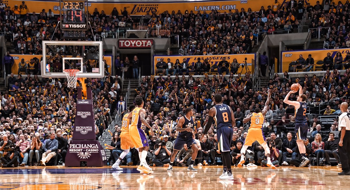 The Roundup - Jazz 102, Lakers 100   Game Recap: on.nba.com/2iCypqz 📊🗣📽  #UTAatLAL https://t.co/ZXJHd1s7TO