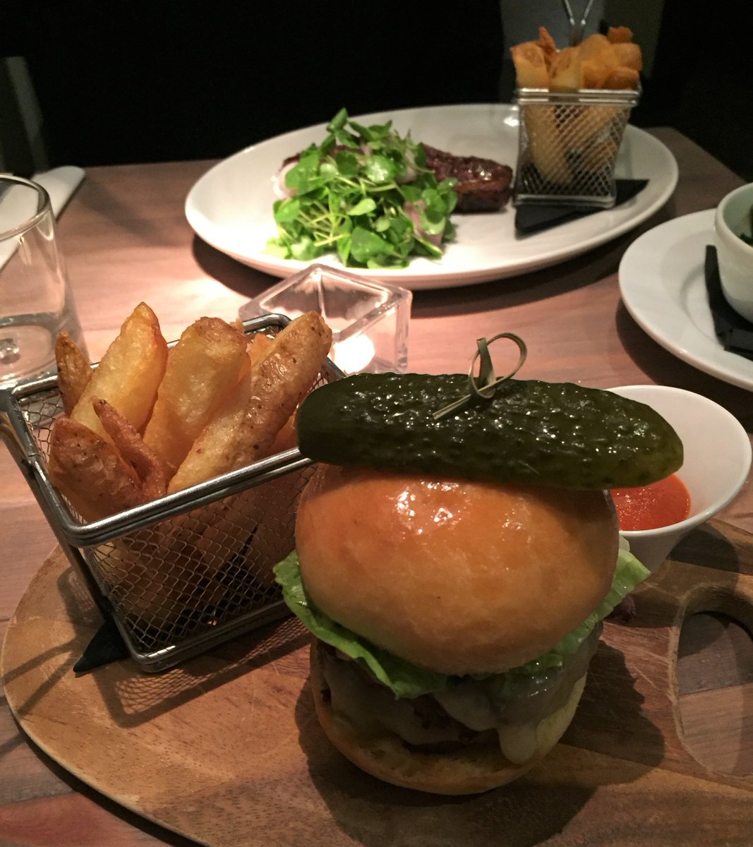 Queens Head  Belton tweet media