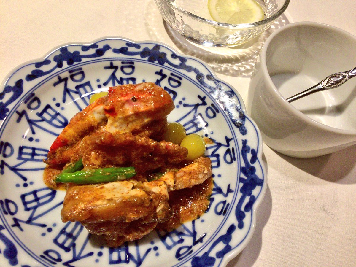 Twitter पर おりえ 胃袋に盆と正月が一緒に来た 1 前菜 ハチノスの麻辣和え 白子の朝鮮人参仕立て 棒々鶏 筍の貝柱風味 カレイの煮付け 菜の花と蟹肉の生姜ソース仕立て 2 肉料理 葉ニンニクの回鍋肉 黒トリュフがけ 3 海鮮料理 渡り蟹と金針菜と銀杏 4 野菜