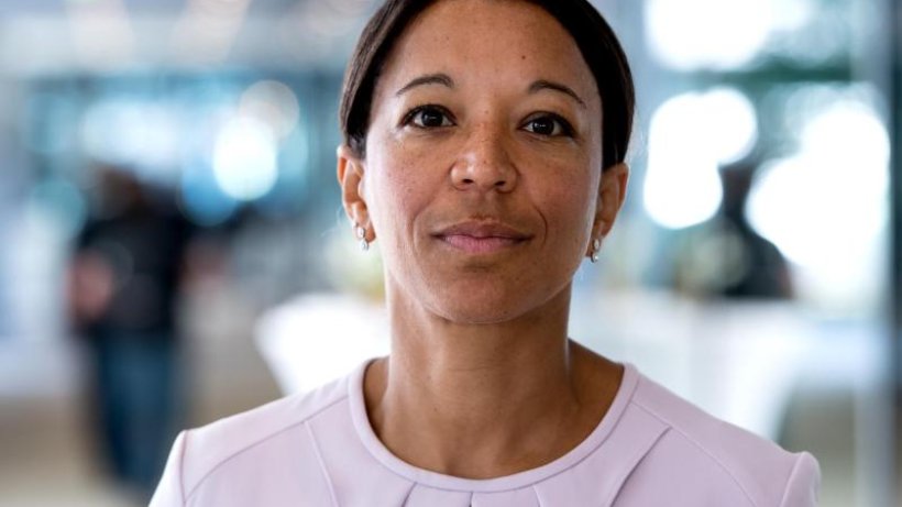 Chancen nutzen: Siemens-Personalchefin: Digitalisierung mit Mut angehen dlvr.it/MzX8NN