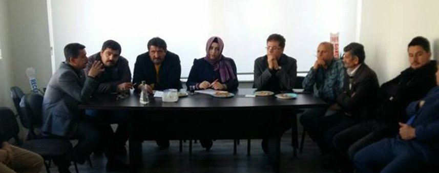 Çelik muhtarlarla buluştu 
gazetealanya.com/celik-muhtarla…
<a href="/Diotima15/">SENA NUR ÇELİK</a>