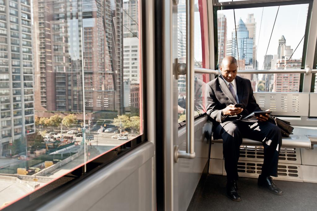 CiscoFrance's tweet image. Quelles sont les 3 questions à se poser avant de choisir son fournisseur #cloud ? cs.co/601883Uxp
 @jmlazard #opendatasoft