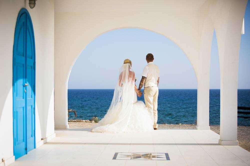 bywd1's tweet image. Good morning #brides and #grooms to be. Start planning your destination weddings. #Wedding #TieTheKnot #WeddingsAbroad #IslandWedding