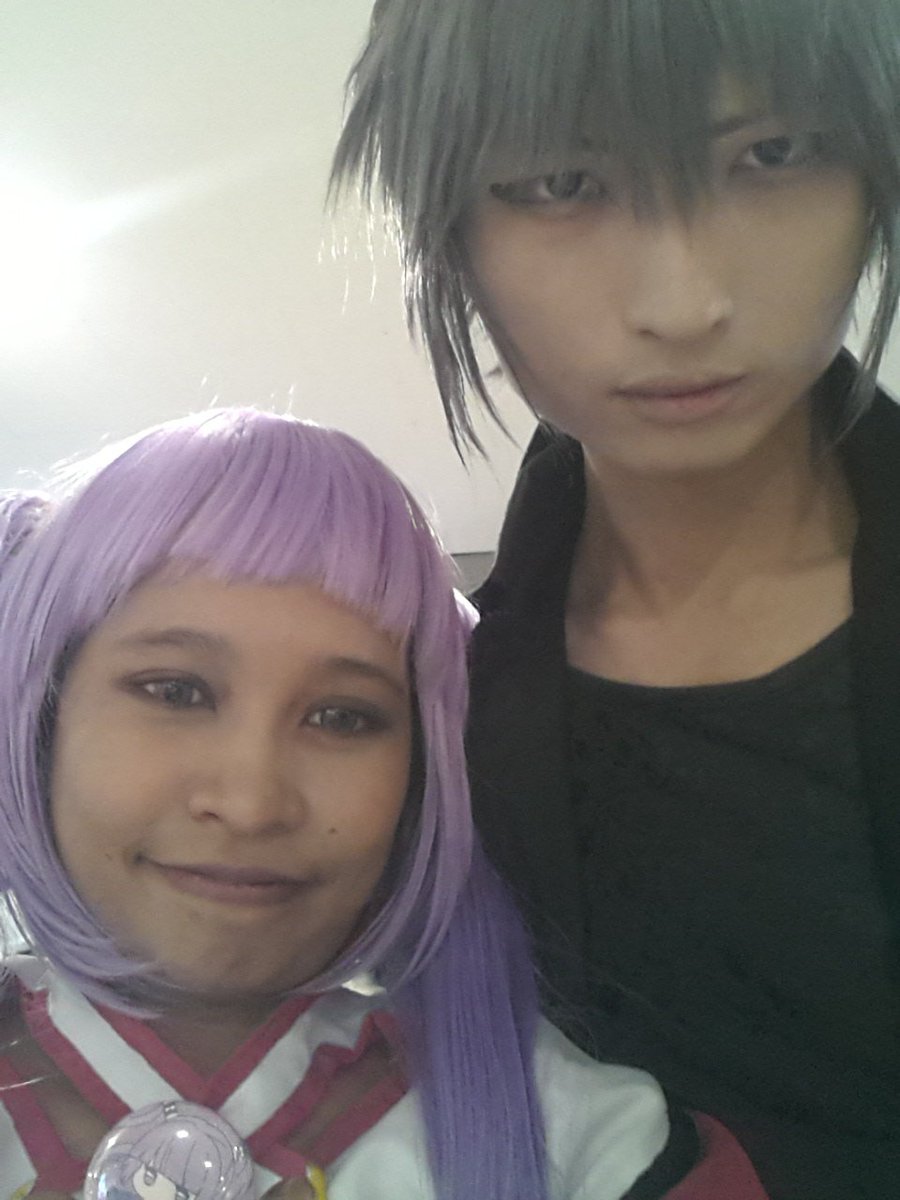 furelnael's tweet photo. Met & made new friend with a #TalesSeries fan when I spotted Noctis~ Happy to meet you @AmiyaRathera ♡♡♡ ( ´ ▽ ` )ノ *^▽^*
#CF2016 #Day1 https://t.co/rrtS1gIlGr