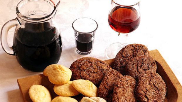 Tasty_Italy's tweet photo. Vino Cotto: Ricetta e Preparazione in Campania https://t.co/6ymBWaEeX3 https://t.co/mY7QPgRz4c