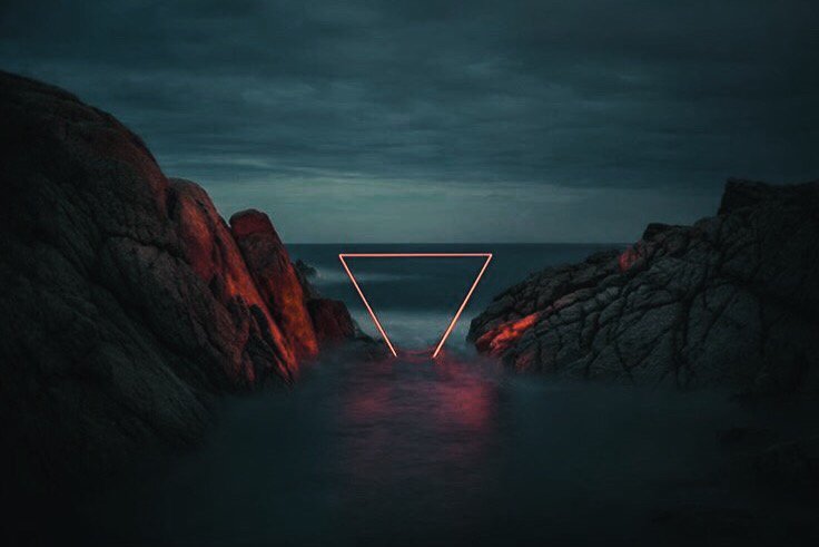 Nicolas Rival creates installations with red light in his new work “La Línea Roja”   and we loved all of them! #CiniciLikes