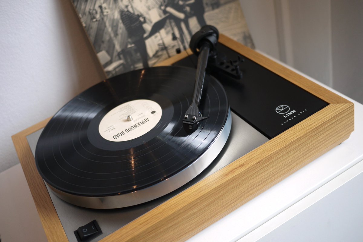 TheSoundGallery's tweet photo. Hear much, much more from vinyl!
Goodbye #Turntable #HelloLP12
Offer: https://t.co/bFwNn0viRa https://t.co/Doqlz1zGTr
