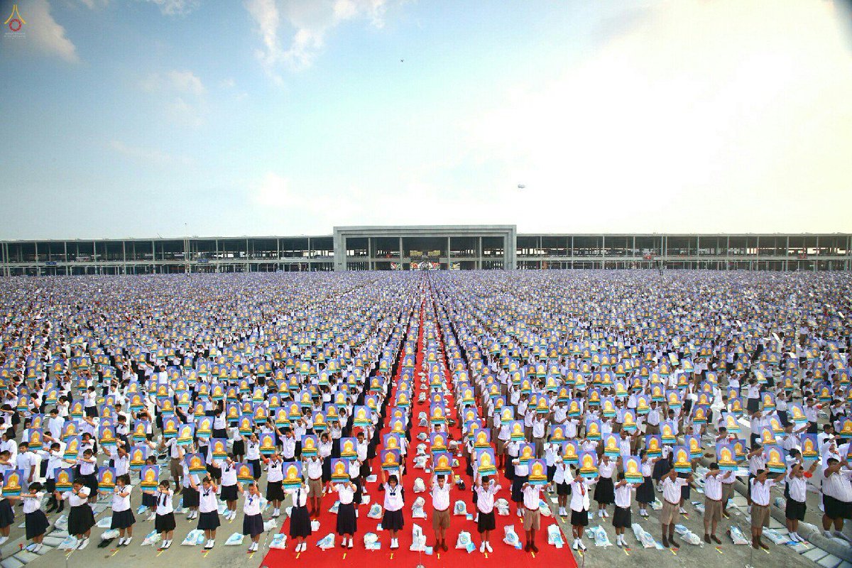 photoofdays's tweet photo. #ทบทวนบุญ
วันรวมพลังเด็กดี V-Star ผู้นำฟื้นฟูศีลธรรมโลก ครั้งที่ ๑๐
๑๒ ธันวาคม ๒๕๕๘
#วัดพระธรรมกาย ปทุมธานี
https://t.co/4THc4NvHgl https://t.co/Ls9VXC29gG