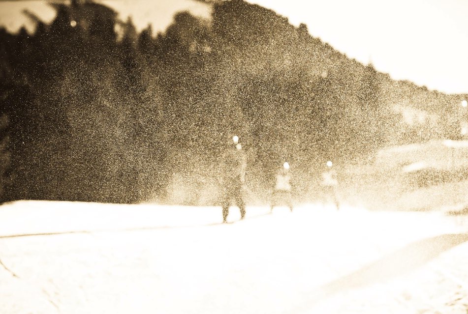 SummitPhotog's tweet image. Beautiful day out there today with @skinewgen in @Meribel3vallees #bluebird #skiing #alps #france #photography