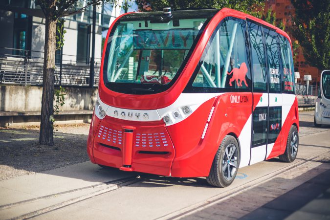 PontsExecEd's tweet image. La #mobilite surprenante : navette sans chauffeurs, #taxi volant, vélo-bus, #voiture volante etc… urlz.fr/4A5Q via @lumieresdlv