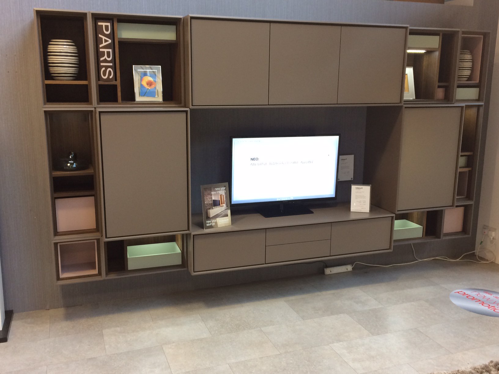 Ex display tv unit outlet