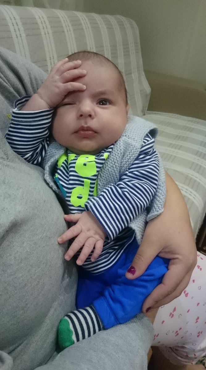 Noldu aq süt mü alamıyon ne derdin var