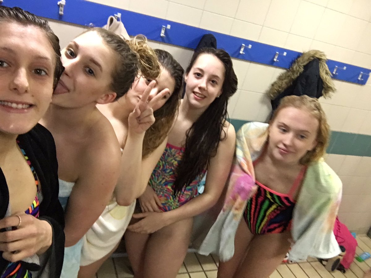 Imiclark1999's tweet image. have a nice holiday whilst we're training off the Christmas dinner! #dxfactor