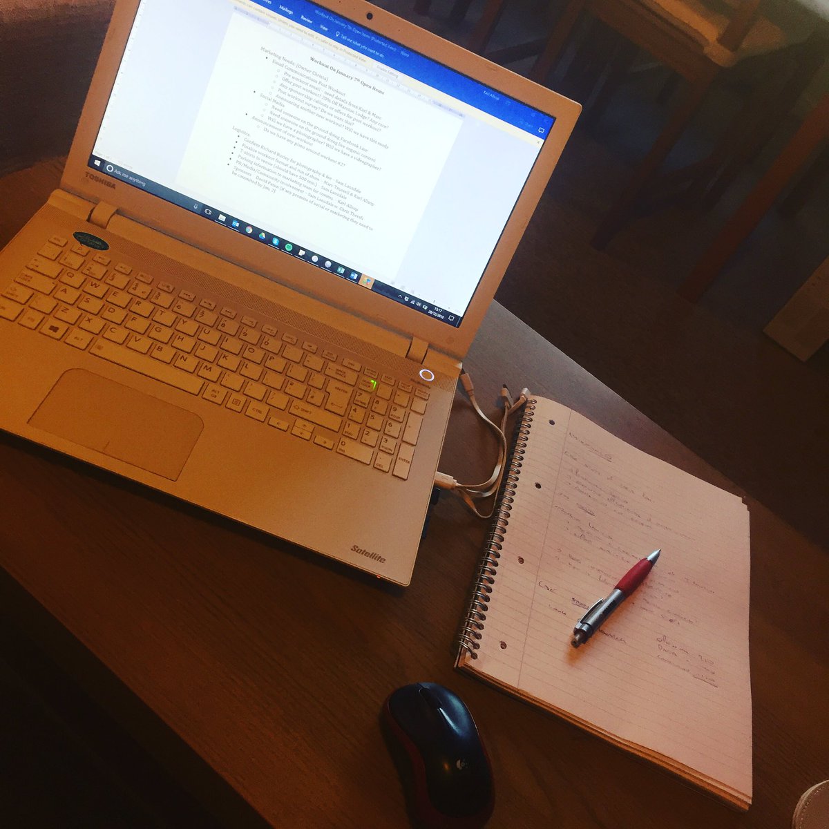 kdallsop's tweet image. Put the hours in here, to get hours under the bar #workneverstops #mindandbody #smartisstrong #spartanraceuk #spartan