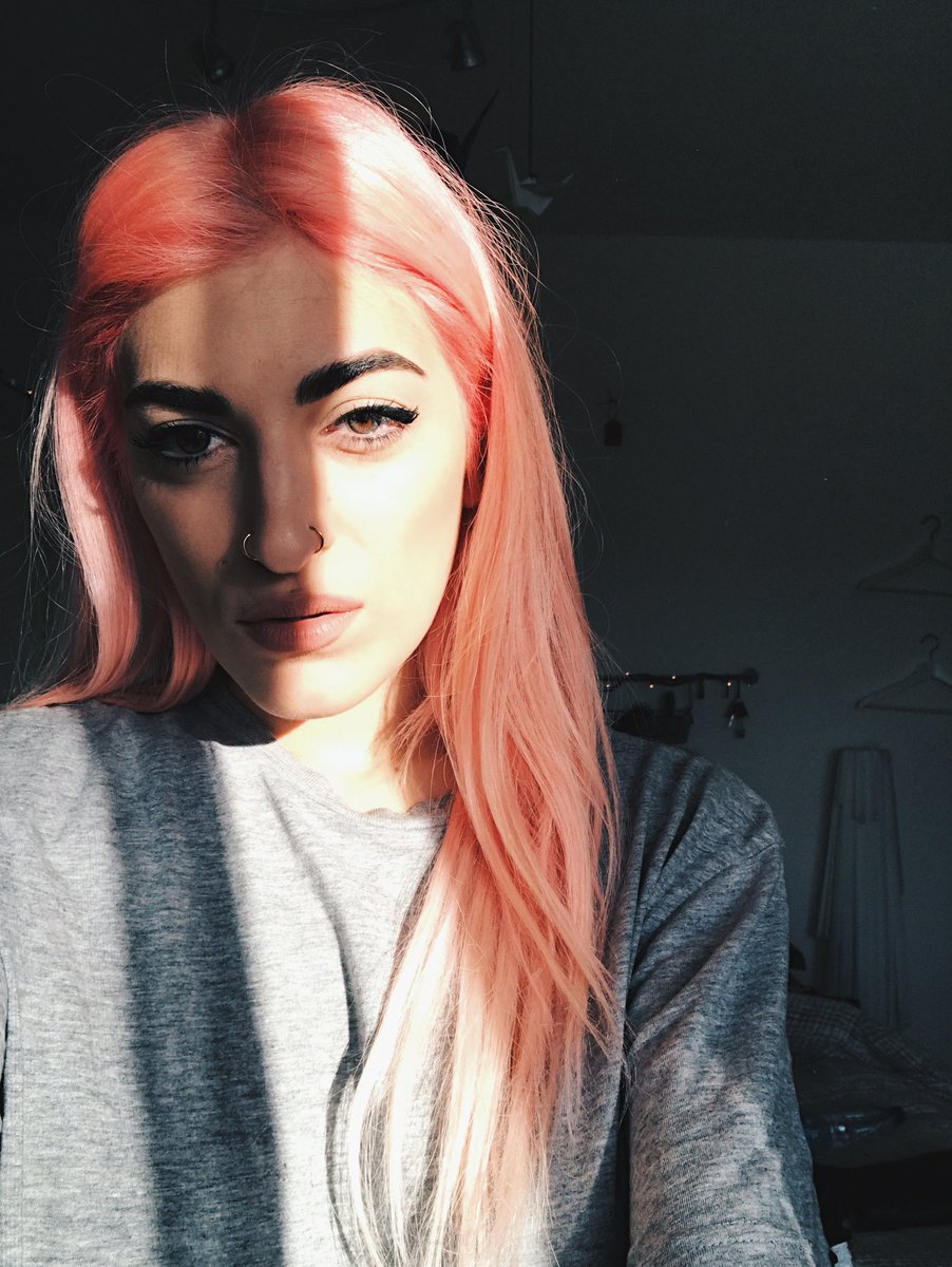 roshellemusic's tweet photo. Usa il sole 🍑 #roshelle #xf10 #whatudotome https://t.co/MRzNlQufp7 https://t.co/eIkQiIzHe9