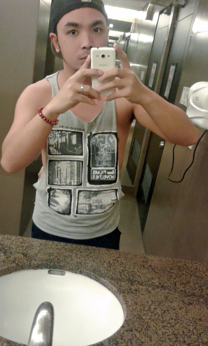 drill_me's tweet photo. thursday is a Sando day https://t.co/sgTTNSjA3K