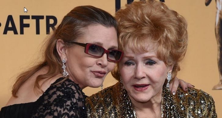 Debbie Reynolds taken to hospital for possible stroke, news outlets report bit.ly/2hpOAT4 https://t.co/WqaCSib5RO