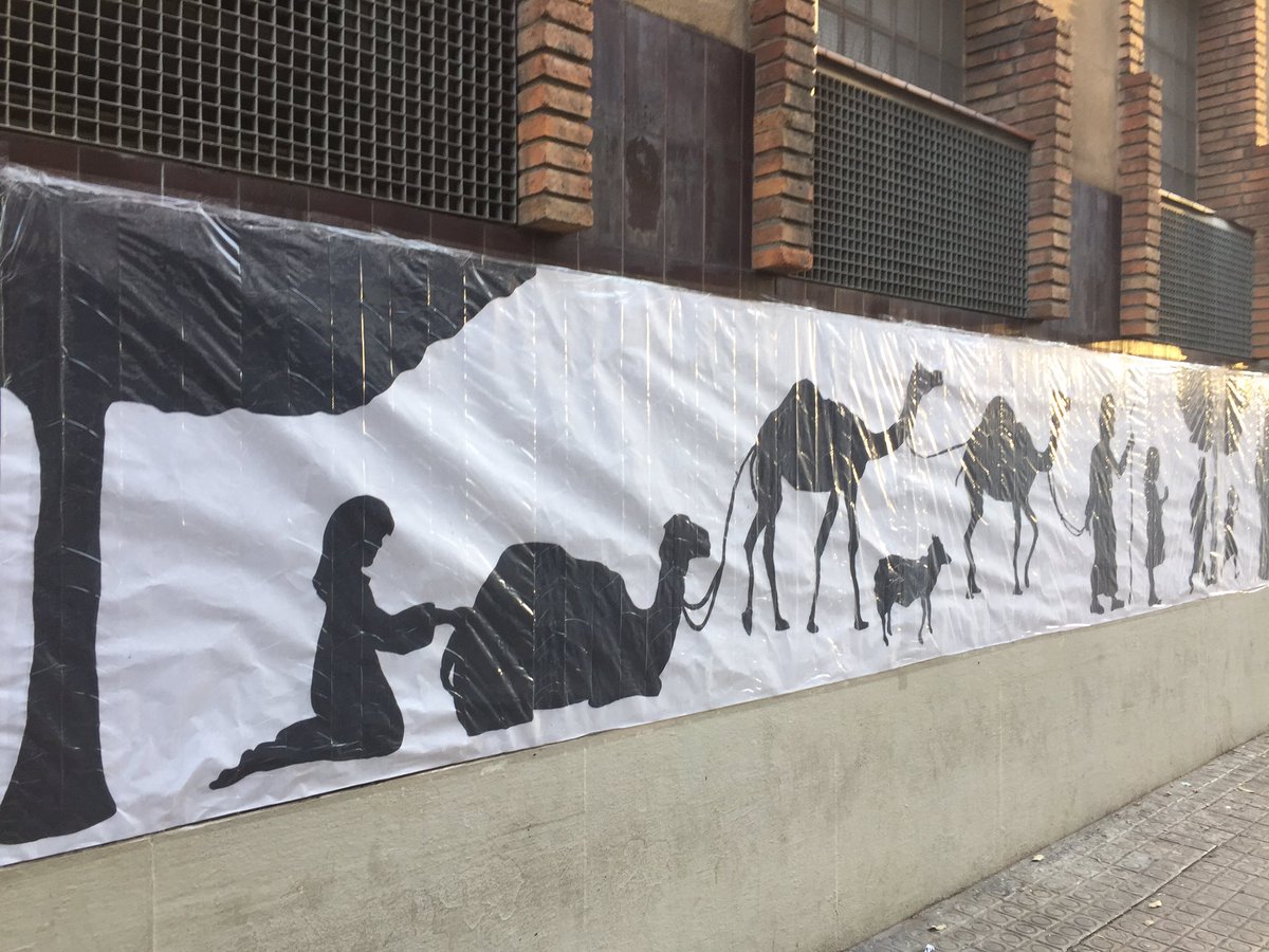 ElBonRecer's tweet photo. Heu vist el #Pessebre que han fet els nens i les nenes del #CasalDiari?
Està penjat a la façana de l'#Esplai #ElBonRecer, feu un cop d'ull. https://t.co/6s5dkBUMit