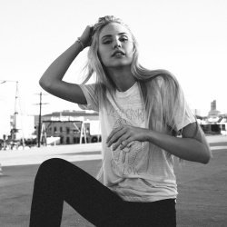 Leah_MSerpy's tweet image. Venez rp !