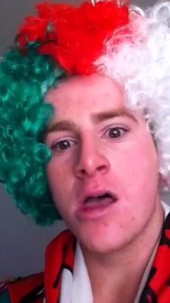tomophillips's tweet photo. Happy Birthday Beanz boy #walesssss https://t.co/BCkYwojYh9