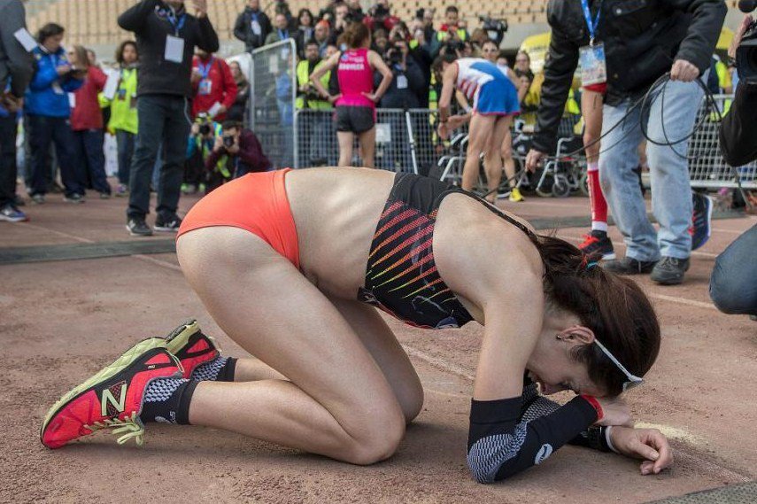 PBERODIA's tweet photo. Como inocentada ha estado bien, pero yo no cambio la maratón por nada, ni cambio volver a correr en Sevilla.
Esto, quiero volver a sentirlo. https://t.co/u6cfuXS7Qu