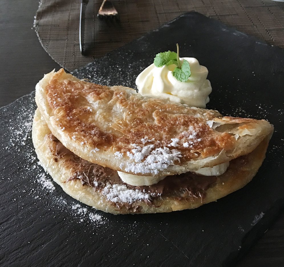 graphika's tweet image. banana nutella roti from thailand