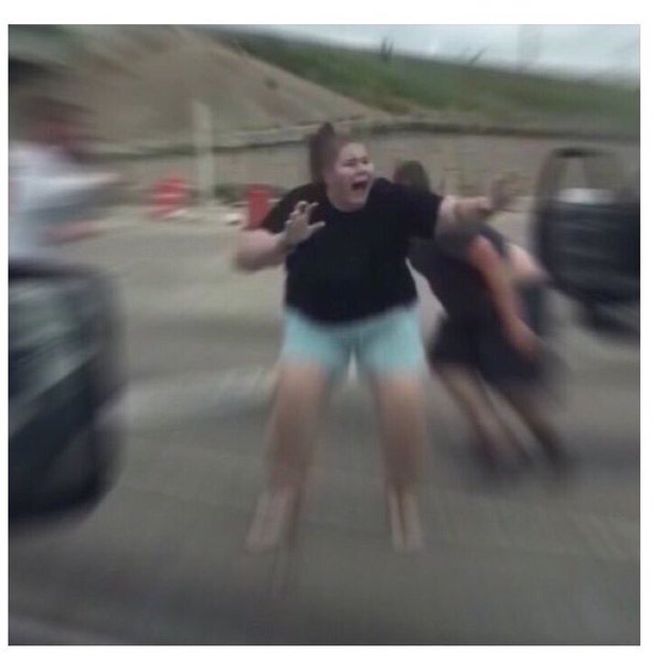EmileeRuizz's tweet photo. Me: I want to meet new people &amp;amp; go on new adventures People: Hi we should hang out sometimeMe: https://t.co/AqIhhDgM26