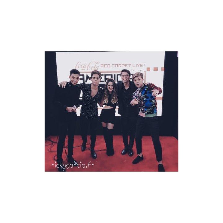 rickygarciafr's tweet image. the boys with Laura &amp;amp; Roshon💗👪