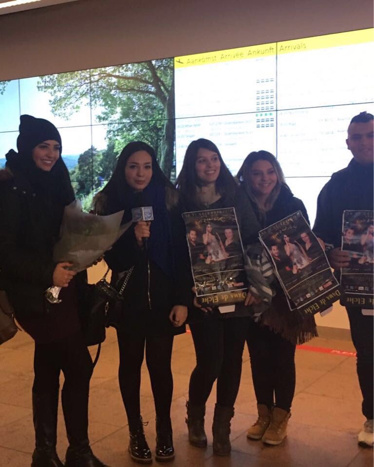 7GatesOfficial's tweet photo. وصول النجمه شيرين يحيى الى مطار بلجيكا لإحياء حفل رأس السنه تحت رعايه المركز البلجيكي لتعدد الثقافا�� و إستقبال  وسائل الإعلام و المعجبين لها https://t.co/9bKrqMohpd