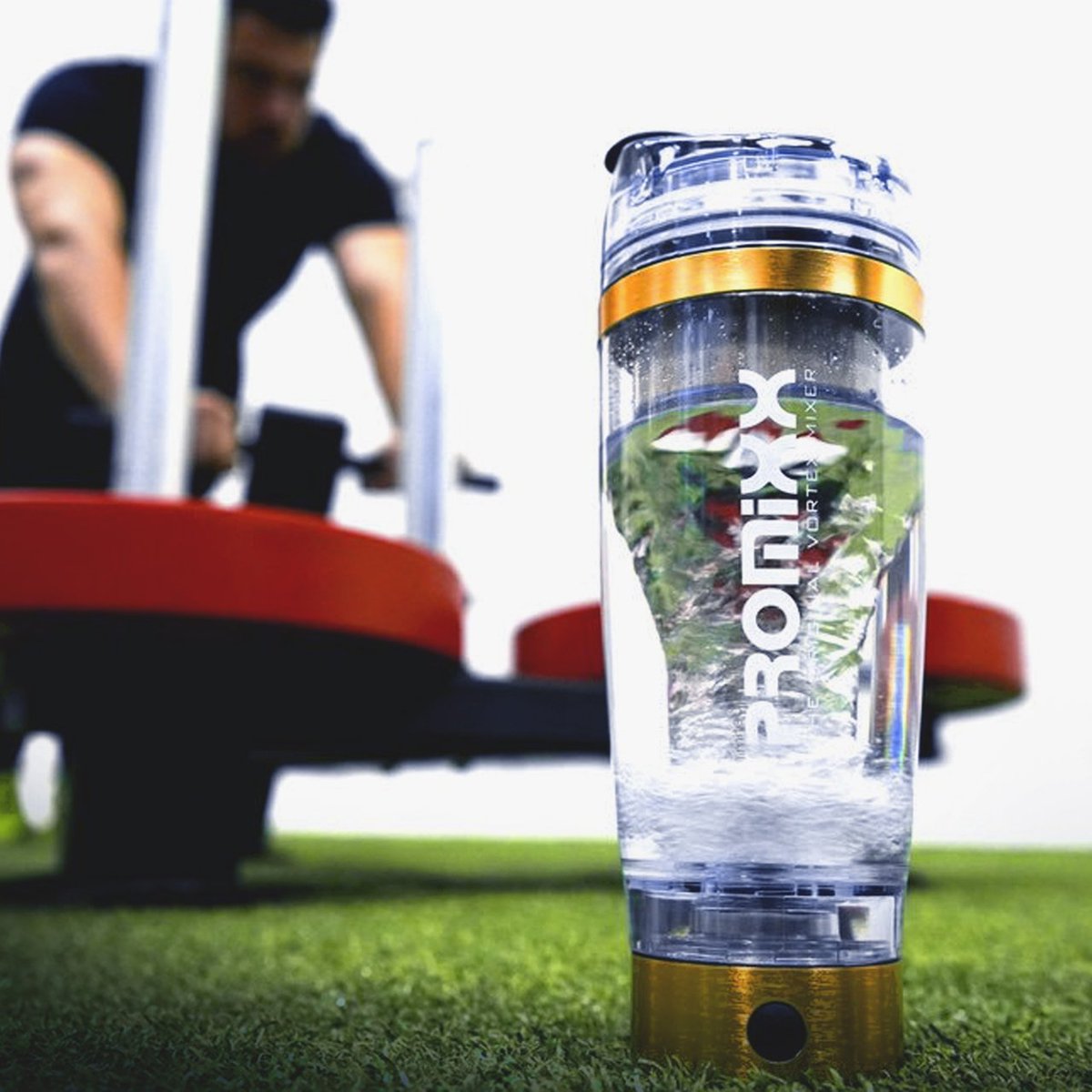 promixx's tweet photo. #RT if you want to get your hands on the world's most powerful vortex mixer! #proteinshaker #newyearsresolutions https://t.co/m6Xd3ayoMr https://t.co/A6asiCaXb1