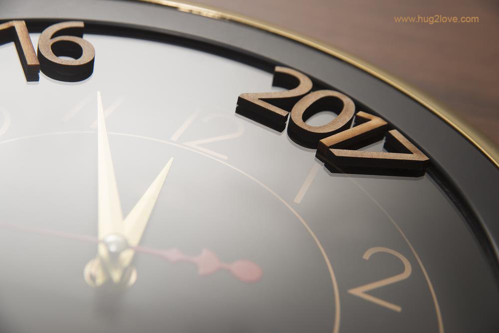 TasteMarketeria's tweet photo. The new year is almost here! Have you written down your new years resolutions yet?  #NewYearsEve #NewYearResoltions #Oakville #Resolution https://t.co/OBk83TGM6T