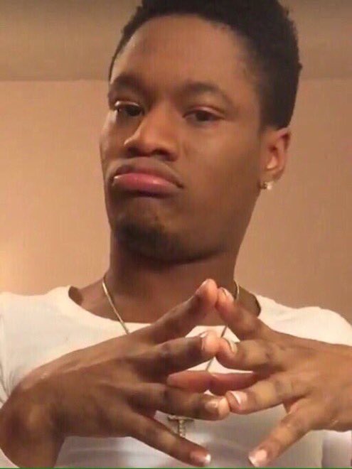 antoniodelotero's tweet image. why are these white people THIS pressed over an advertisement