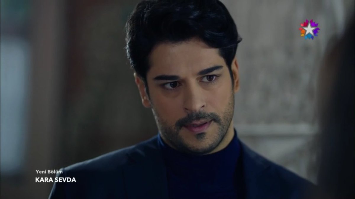 DiziciBagyan's tweet photo. Helal be Zeynep. Kedi olalı bi fare tuttun. 

#KaraSevda #deniziçin https://t.co/J3PLEDcxEi
