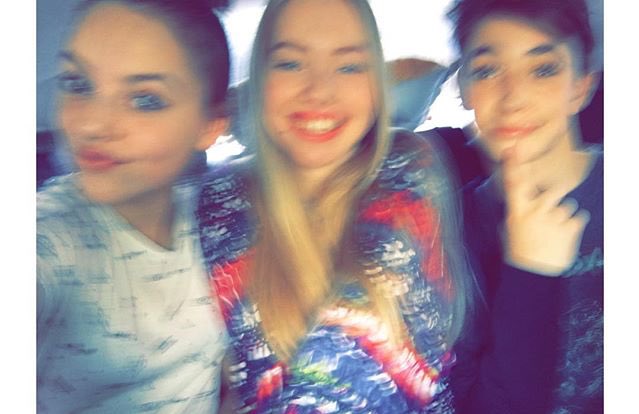 TheBeastKids's tweet photo. Happy Birthday @cassievalance 👊🏻🔥🎉🎉🎉 #blurpic https://t.co/7qkEU8EYeW