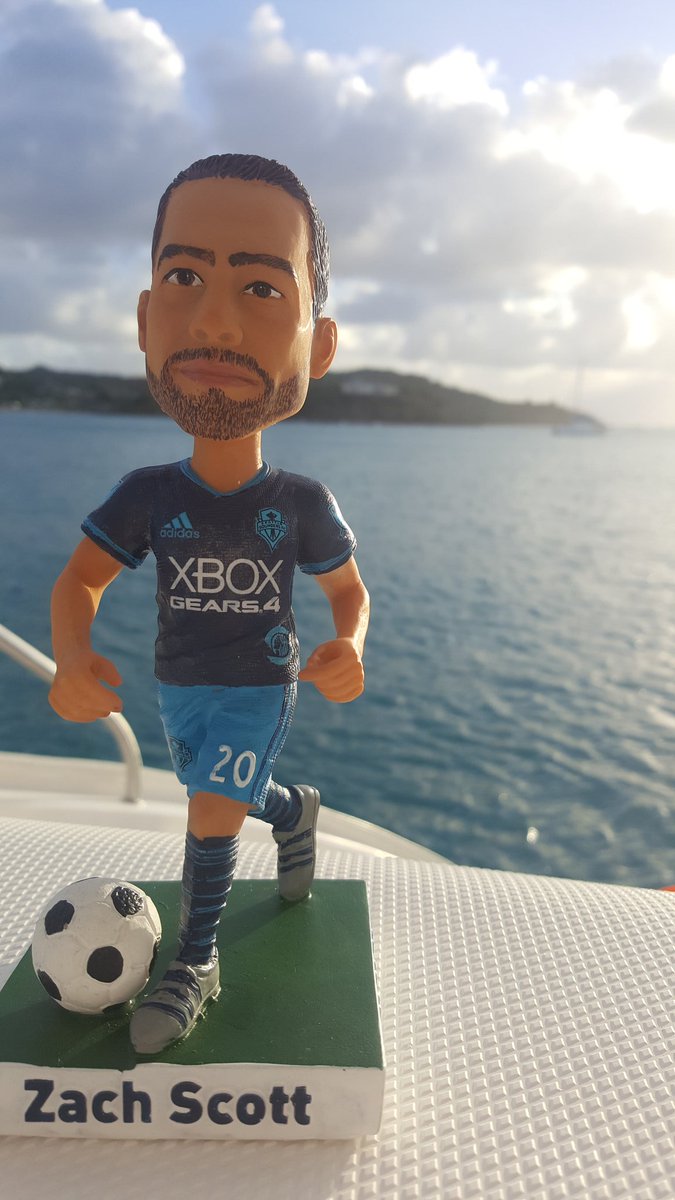 Stefan24Frei's tweet photo. We enjoyed a beautiful day around St.Martin on our amazing #FunSeeker Catamaran! More pics to come... #theresonlyonezachscott https://t.co/iwEBQMm0n3