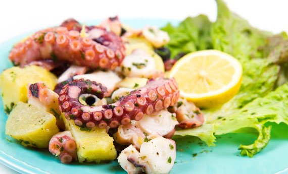 _Tuttiincucina_'s tweet photo. L' #antipasto delle #feste e' l' #insalata di #polipo https://t.co/HFsVhb05BU #tuttiincucina #polpo #piovra #ricette #ricette #il29 #ricetta https://t.co/5ex9N0tjLs